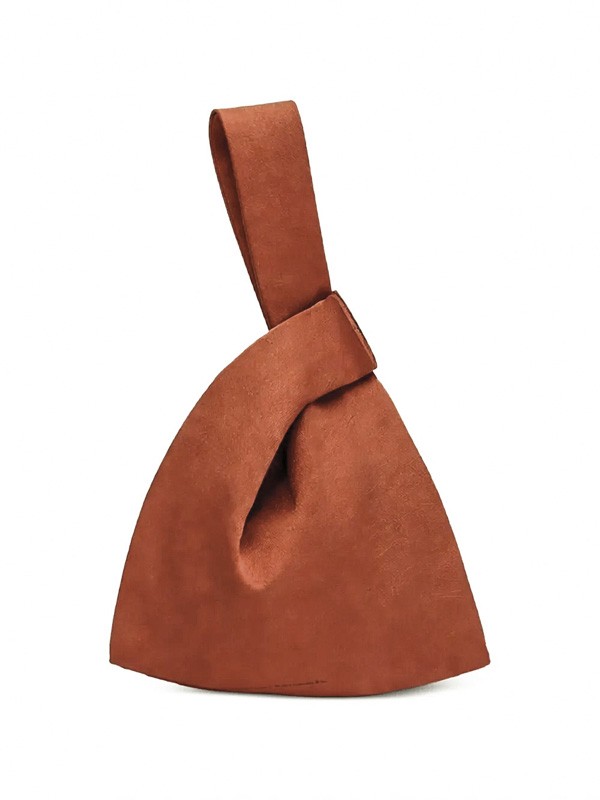 CUERO MUJER CALZADO TENDENCIA PRIMAVERA VERNAO 2026 2027 SERMA16734528099_65692295_1000.jpg Leathers emphasize textures, color and woven surfaces