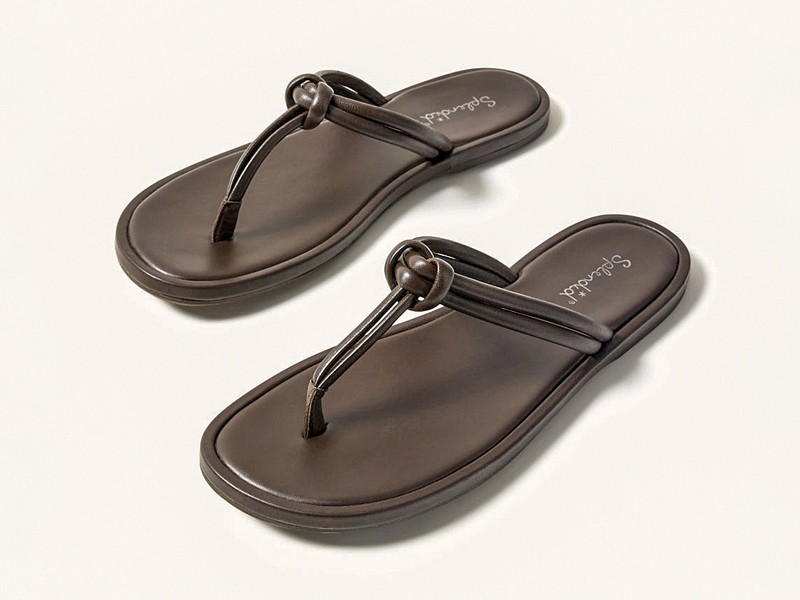 Strap routes diversify women’s flip-flops