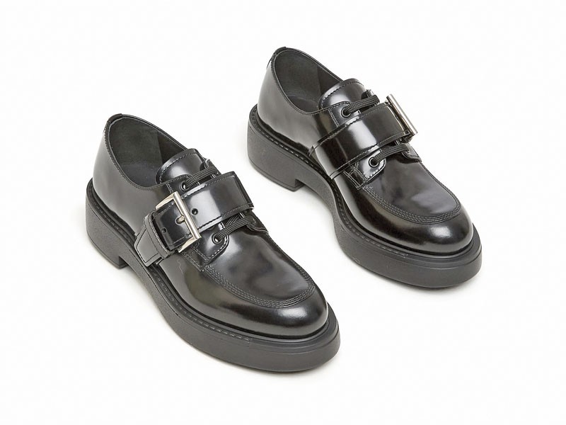 Casual-dress shoes