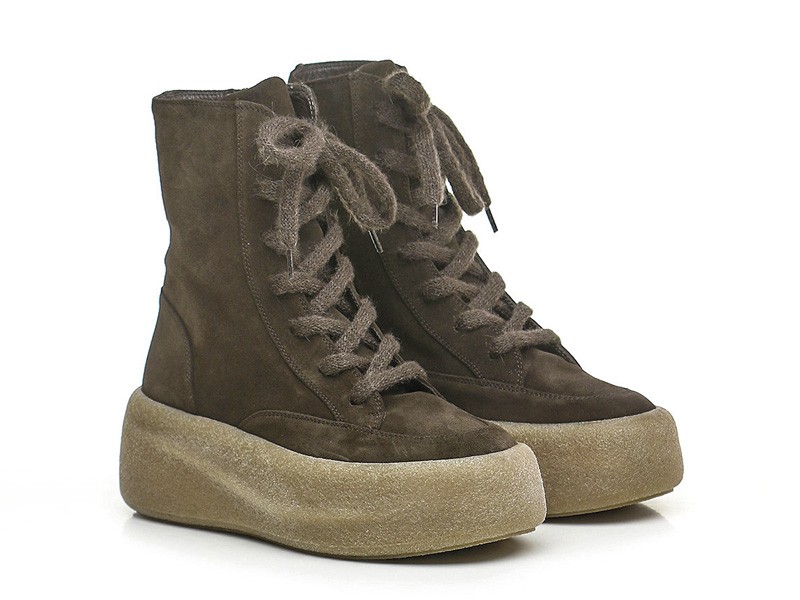 Botinetas bajas acordonadas