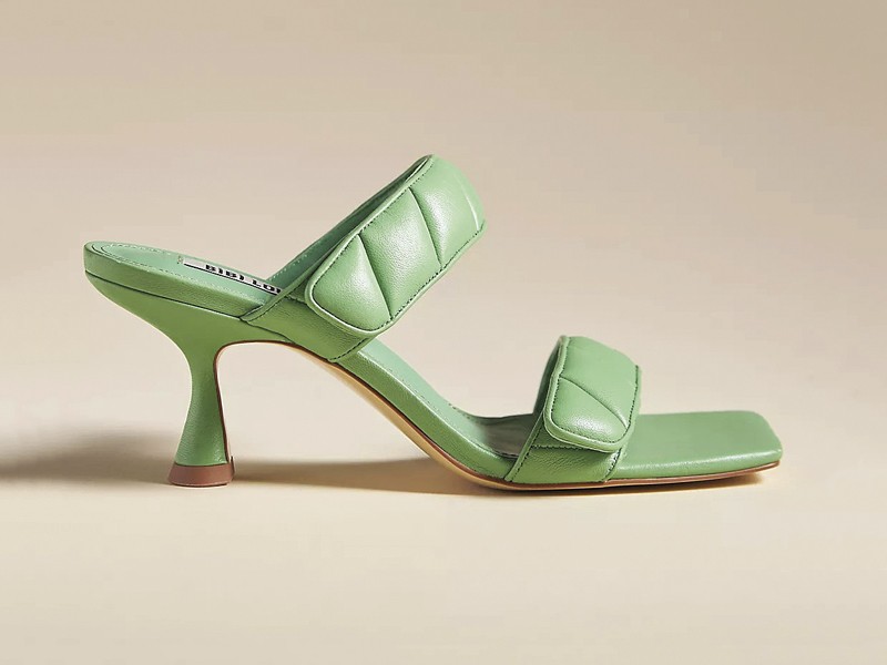 High Heeled Sandals: Sober and Elegant