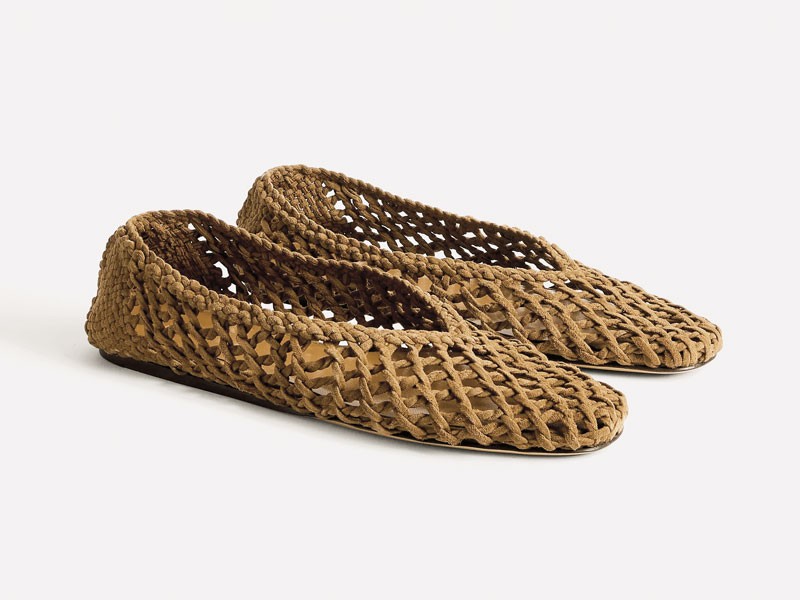BALLERINAS BALERINAS MARY JANE GUILLEMRINAS MUJER CALZADO TENDENCIA PRIMAVERA VERNAO 2026 2027 SERMA167TAPA-157-REG-SKN-TAU-02_1920x.jpg Mesh ballerinas explore openwork, color and texture