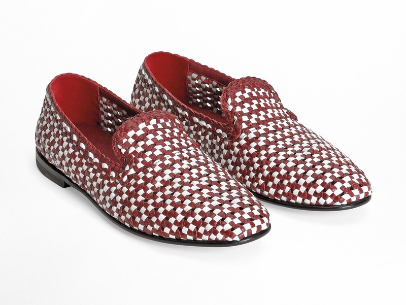 Casual/dress shoes