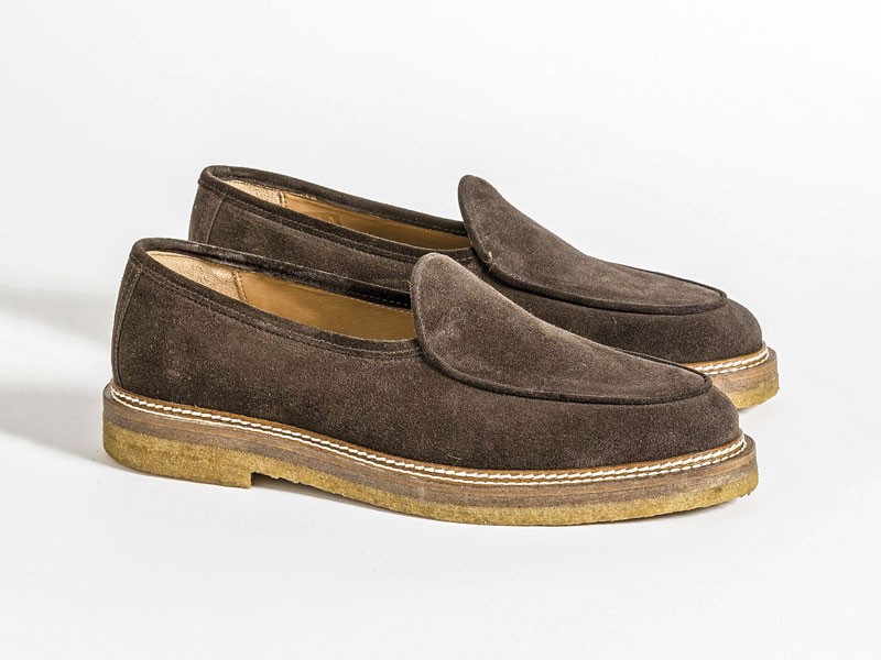 Flat moccasins