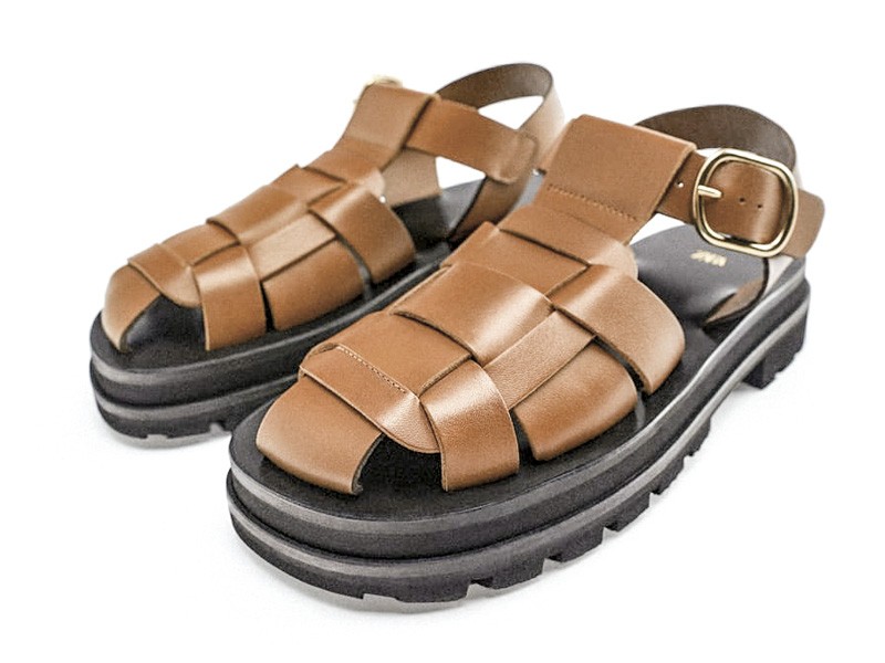 Casual sandals 